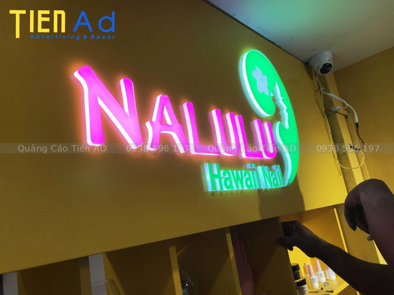 Làm bảng hiệu Quận 9 - 4