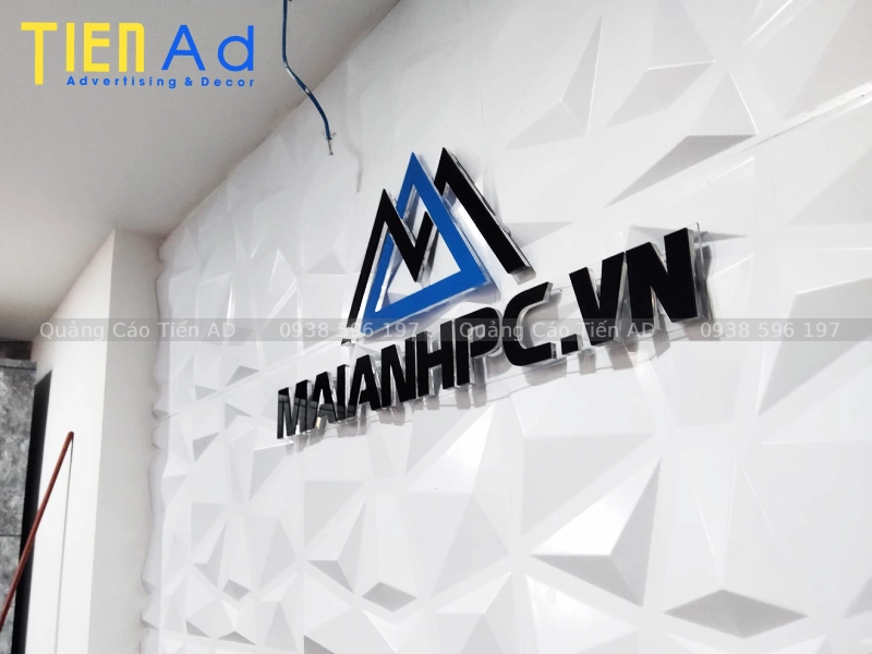 Làm bảng hiệu quảng cáo Quận 7 - 8