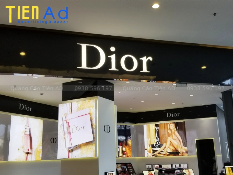 Làm bảng hiệu quảng cáo Quận 8 - 5