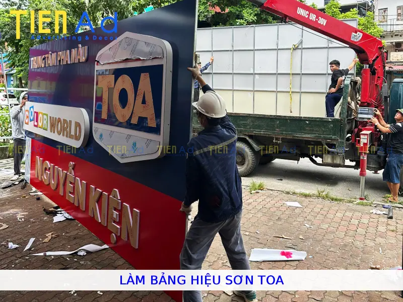 Làm bảng hiệu sơn TOA