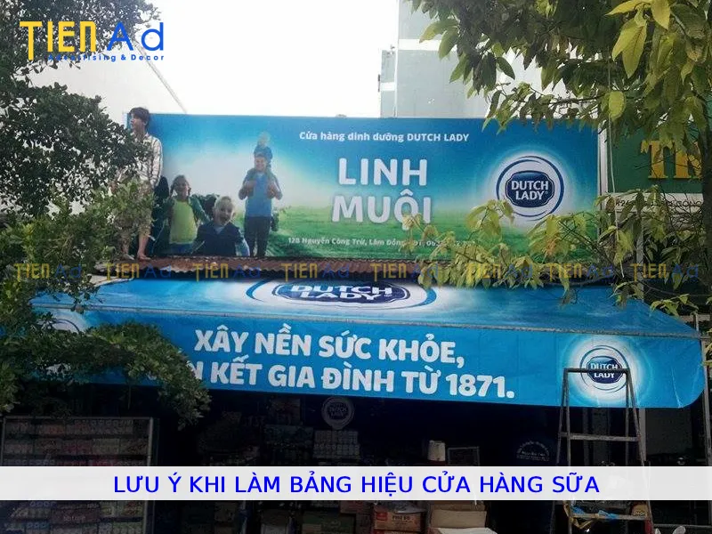 Lưu ý khi làm làm bảng hiệu cửa hàng sữa