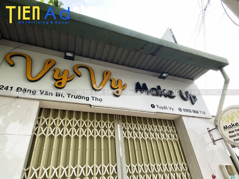 Mẫu bảng hiệu makeup - 6