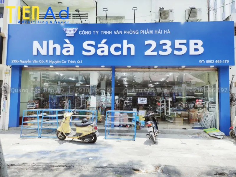 Mẫu bảng hiệu nhà sách - 9