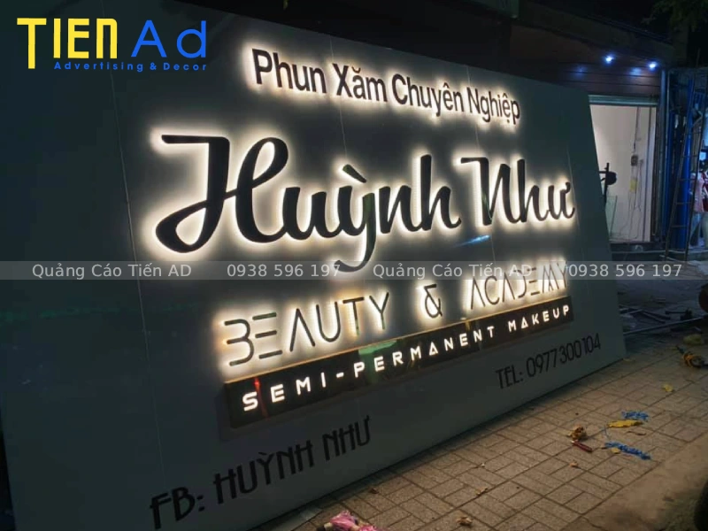 Mẫu bảng hiệu phun xăm thẩm mỹ - 6