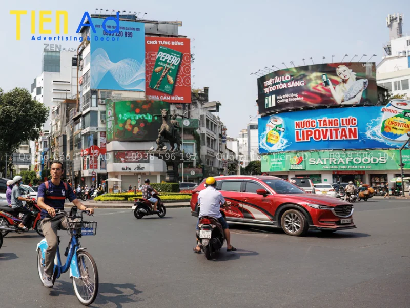 Mẫu bạt pano ốp tường quảng cáo - 5