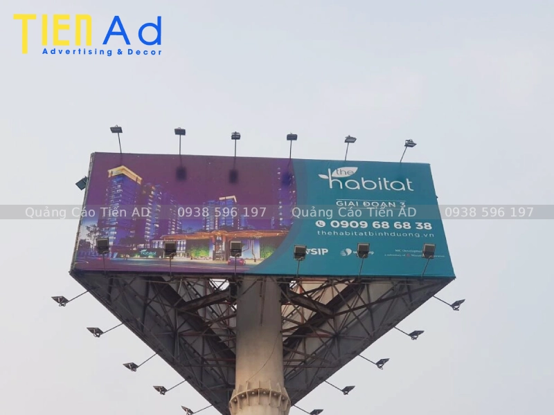 Mẫu biển quảng cáo lật 3 mặt Trivision Billboard - 2