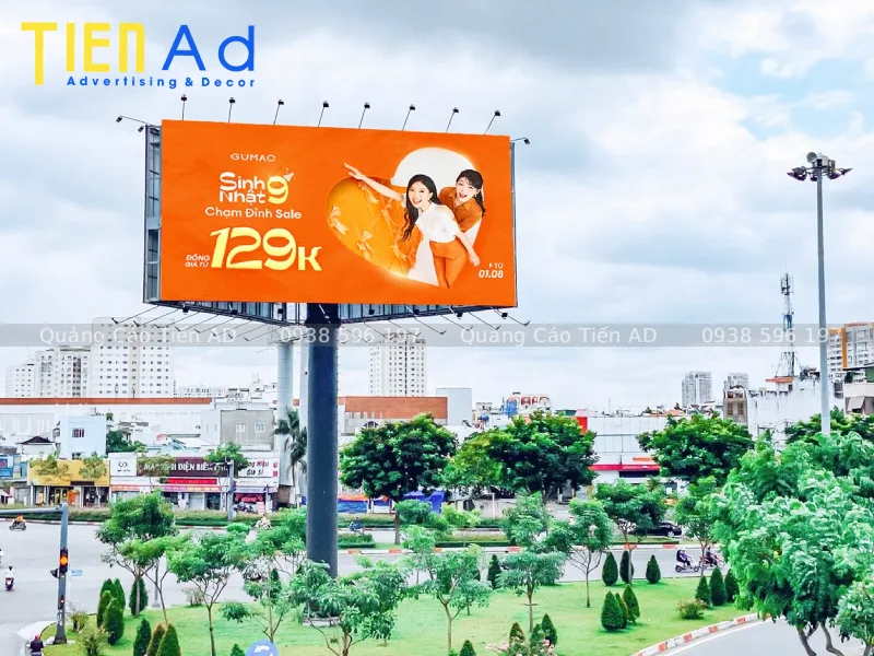 Mẫu biển quảng cáo lật 3 mặt Trivision Billboard - 8
