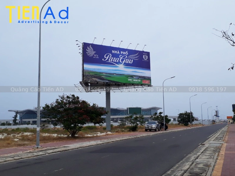 Mẫu billboard ngoài trời - 11