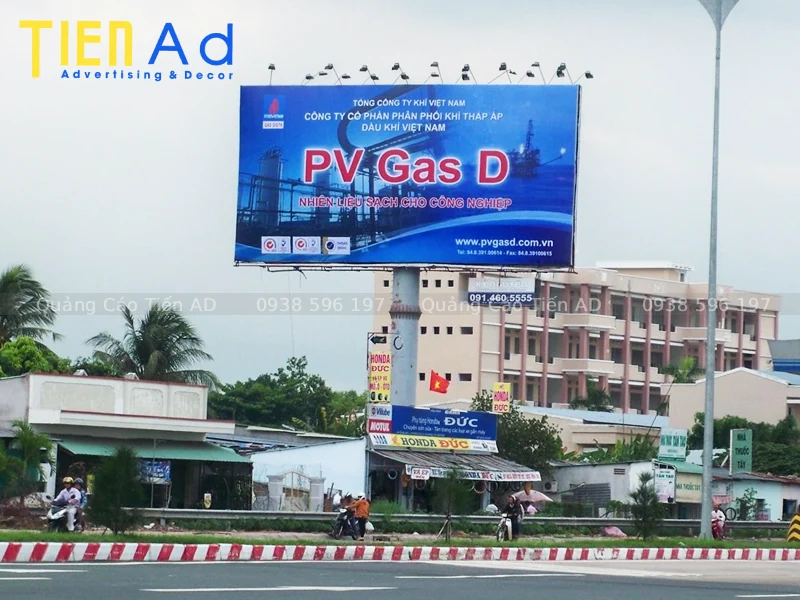 Mẫu billboard ngoài trời - 5