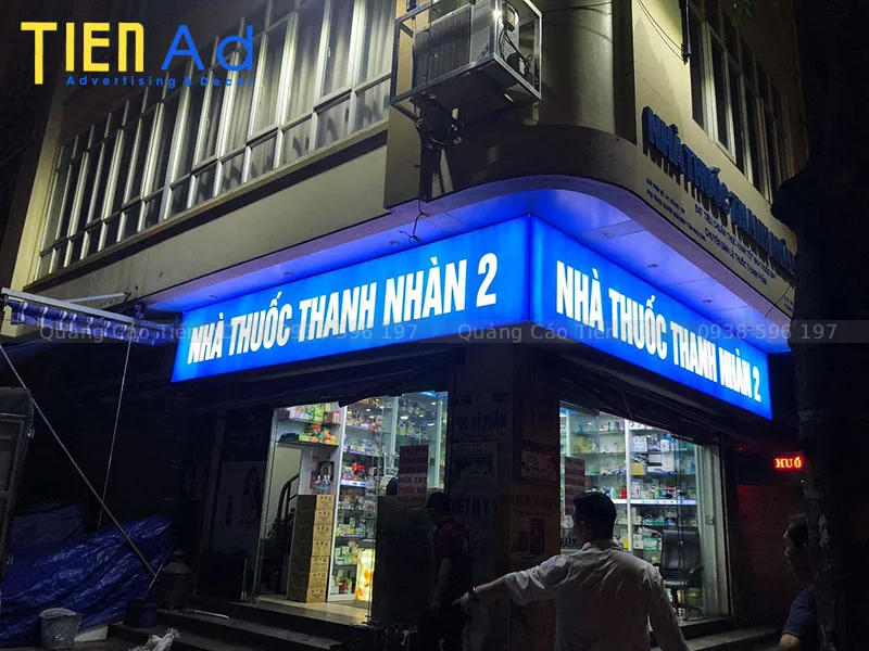 Mẫu hộp đèn nhà thuốc - 4