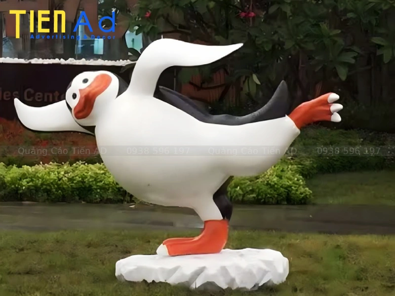 Mẫu mô hình chim cánh cụt bằng composite - 6