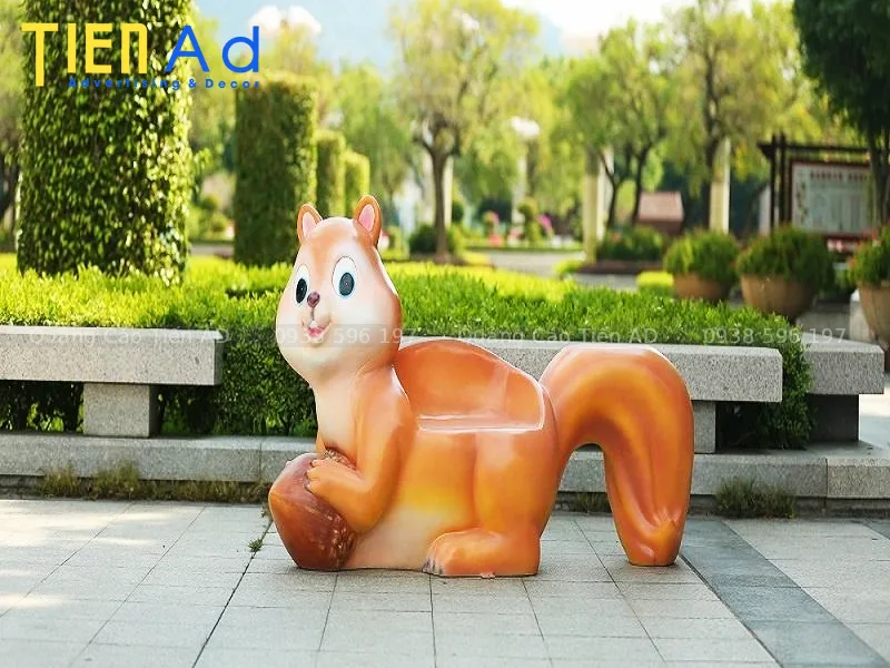 Mẫu mô hình chú sóc nâu composite - 4