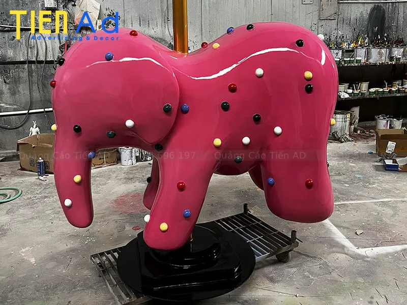 Mẫu mô hình con voi bằng composite - 1
