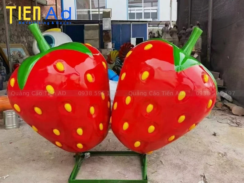 Mẫu mô hình dâu tây bằng composite - 3