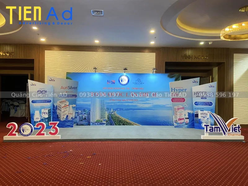 Mẹo chọn đơn vị làm backdrop quảng cáo uy tín, làm việc tận tâm