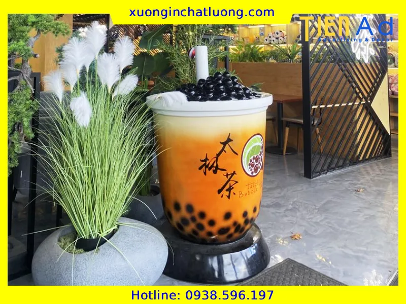 Mô Hình Ly Trà Sữa Khổng Lồ Theo Yêu Cầu Giá Rẻ Tại TP.HCM