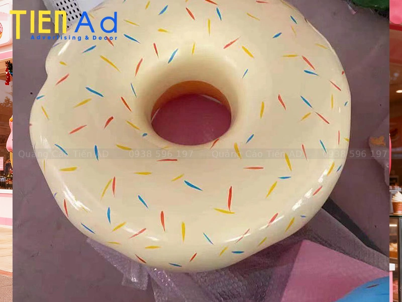 Mô hình bánh donut bằng composite - 11