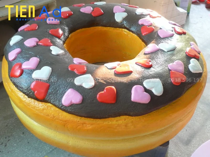 Mô hình bánh donut bằng composite - 5