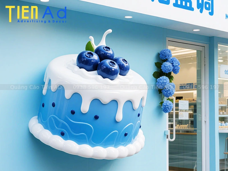 Mô hình bánh kem composite khổng lồ