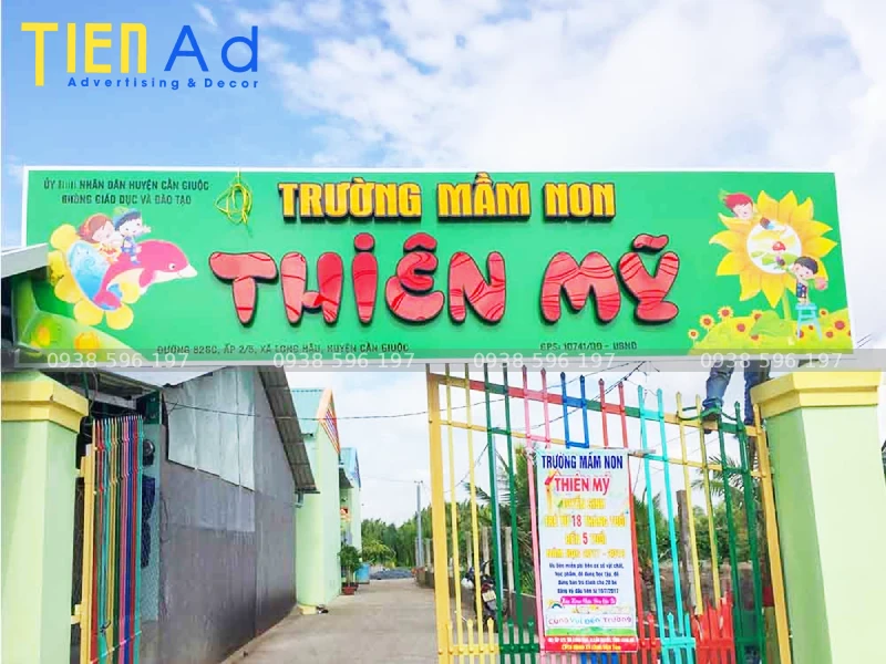 Một số lưu ý khi làm bảng hiệu trường mầm non