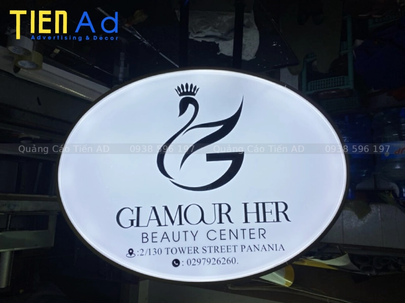 Một số ưu điểm nổi bật của hộp đèn hình oval hút nổi
