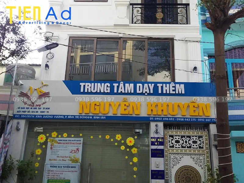 Như thế nào là một bảng hiệu dạy thêm đẹp