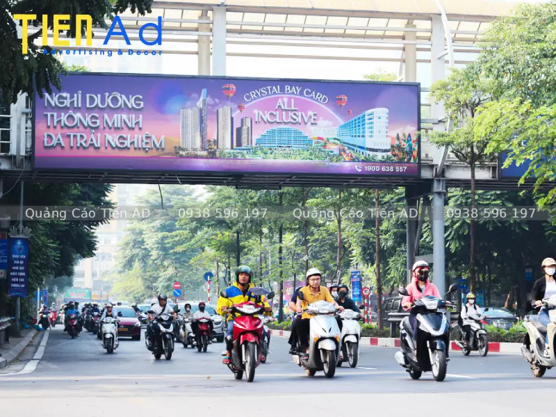Những loại pano quảng cáo cầu vượt phổ biến hiện nay