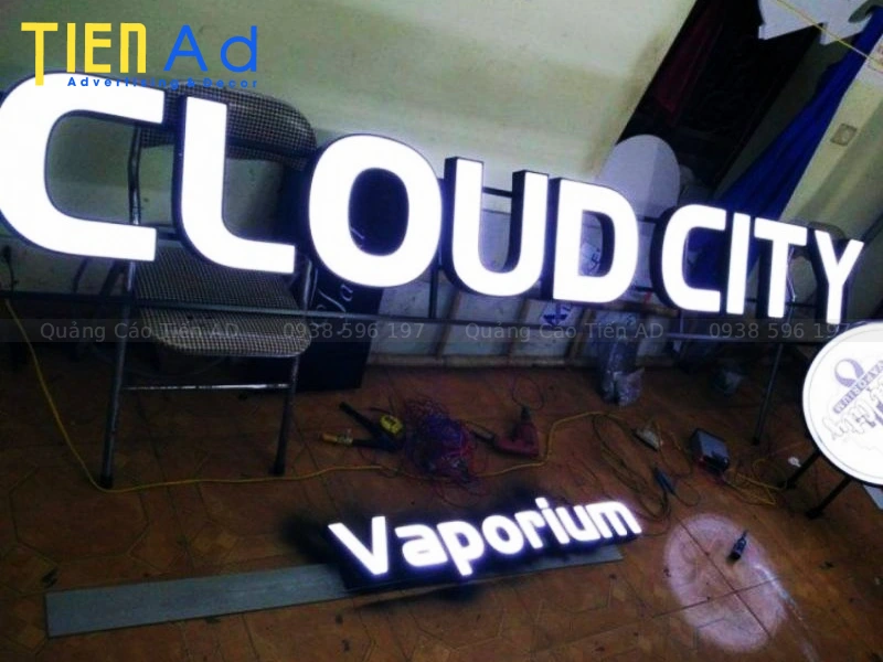 Những lưu ý để chữ nổi mica đèn LED không bị chập cháy điện