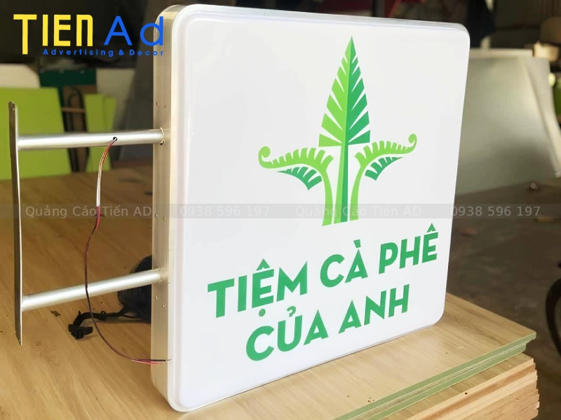 Những lưu ý khi thiết kế hộp đèn quán cafe