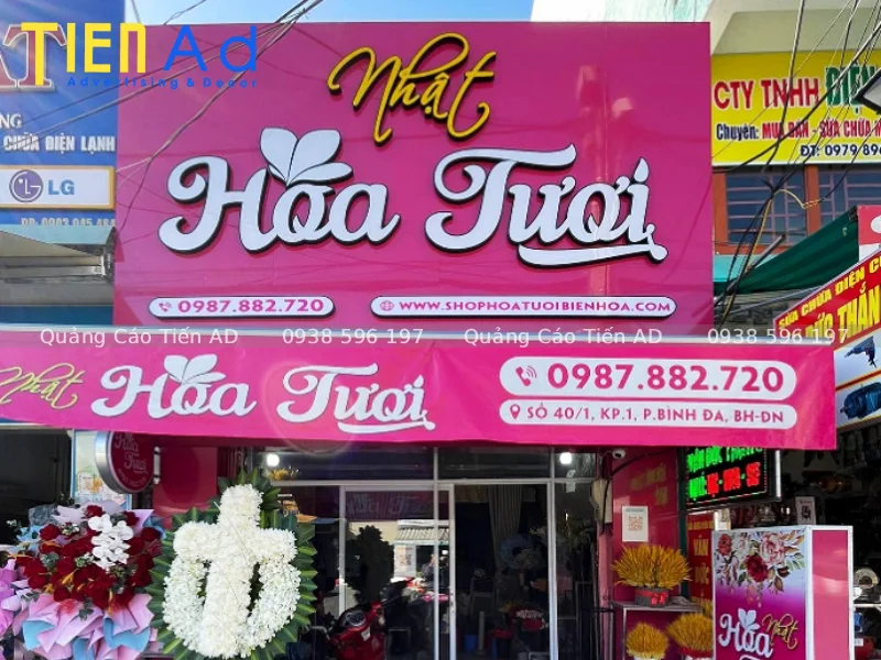 Những phong cách bảng hiệu shop hoa tươi được yêu thích