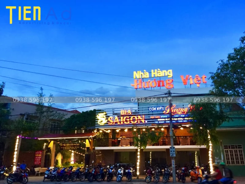 Những vấn đề cần lưu ý khi làm bảng hiệu nhà hàng