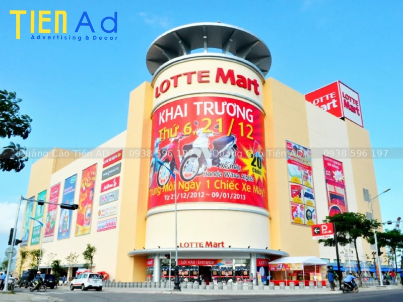 Những yêu cầu kỹ thuật khi thay bạt pano, billboard quảng cáo ngoài trời cho TTTM, siêu thị