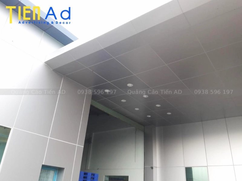 Quảng Cáo Tiến AD Đơn vị chuyên thi công trần alu uy tín tại TP.HCM