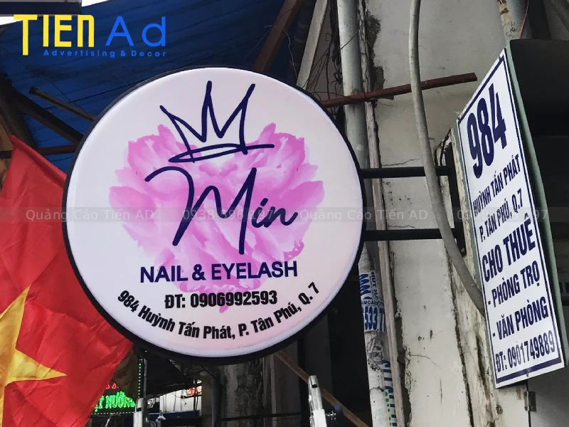 Quảng Cáo Tiến AD - Đơn vị thi công hộp đèn spa uy tín tại TP.HCM