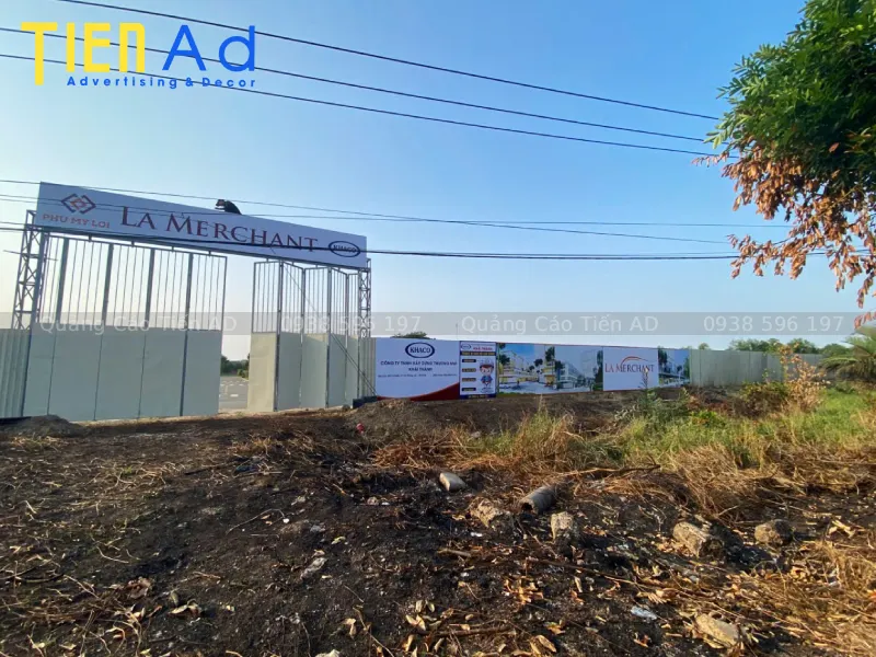 Quảng Cáo Tiến AD chuyên thi công hoarding các dự án bất động sản tại TP.HCM