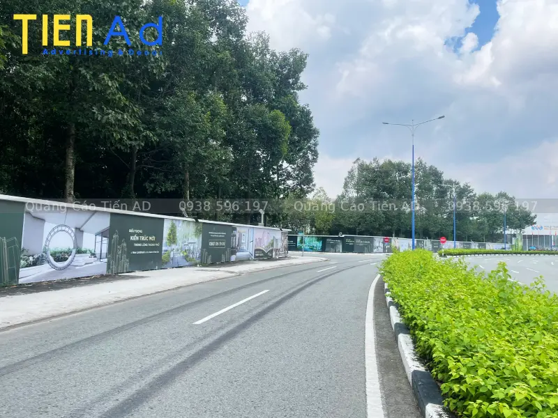 Quảng Cáo Tiến AD chuyên thi công hoarding hàng rào công trình trọn gói giá rẻ tại TP.HCM