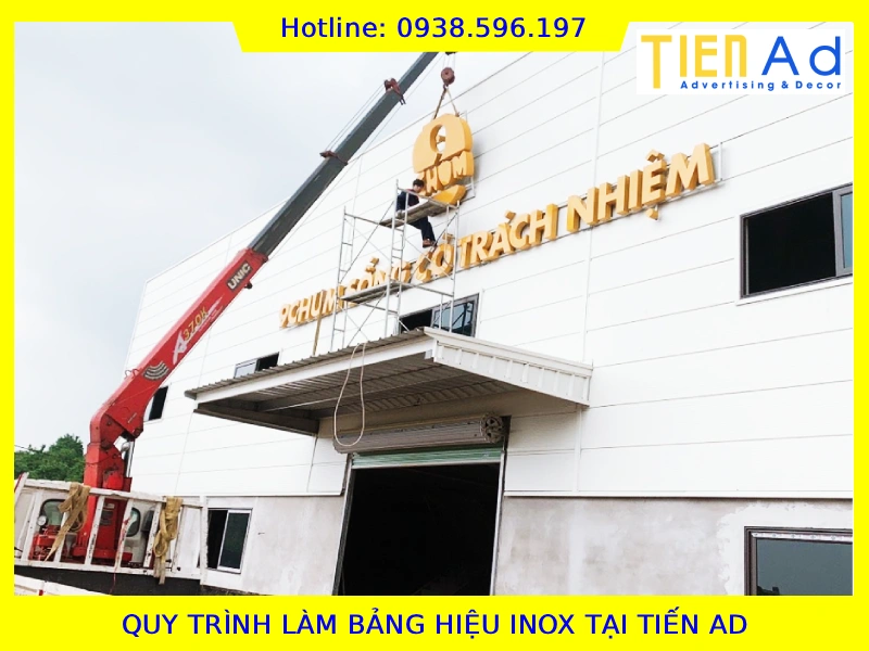 Quy trình làm bảng hiệu inox tại TIẾN AD
