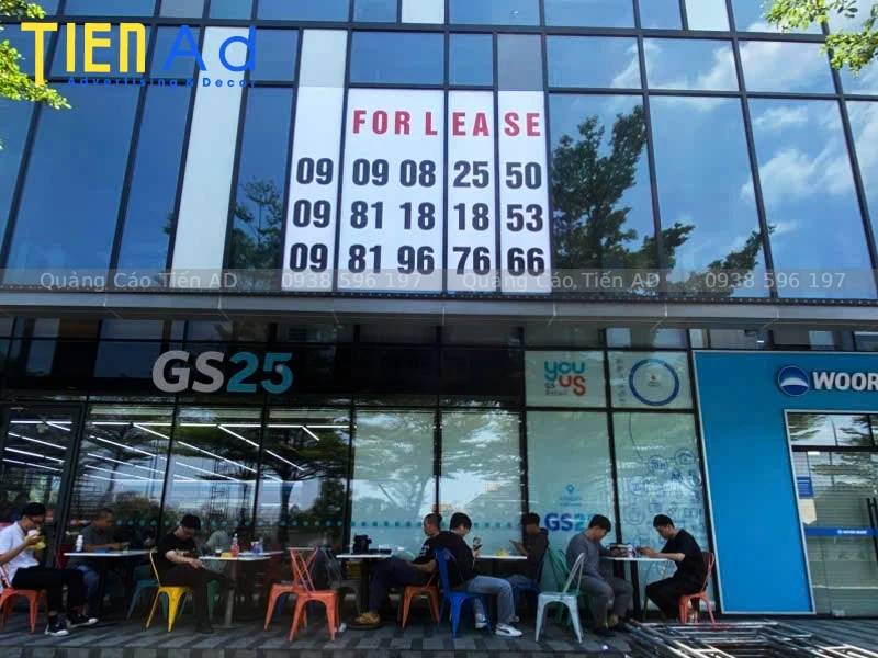 Quy trình thi công decal dán kính tại Quận 7