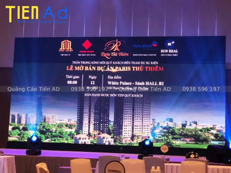Quy trình thiết kế và thi công backdrop bất động sản chuyên nghiệp