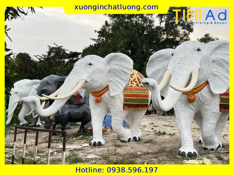 Sản Xuất Mô Hình Con Voi Bằng Composite Theo Yêu Cầu