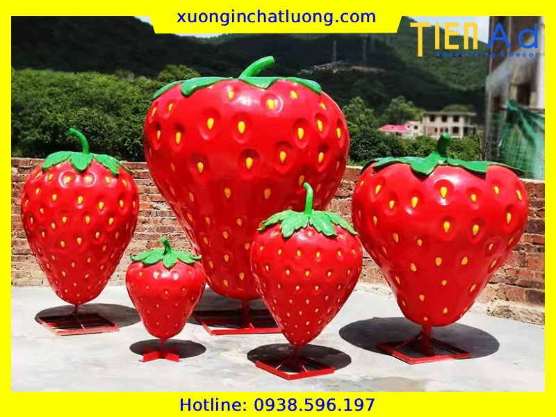 Sản Xuất Mô Hình Dâu Tây Bằng Composite Theo Yêu Cầu