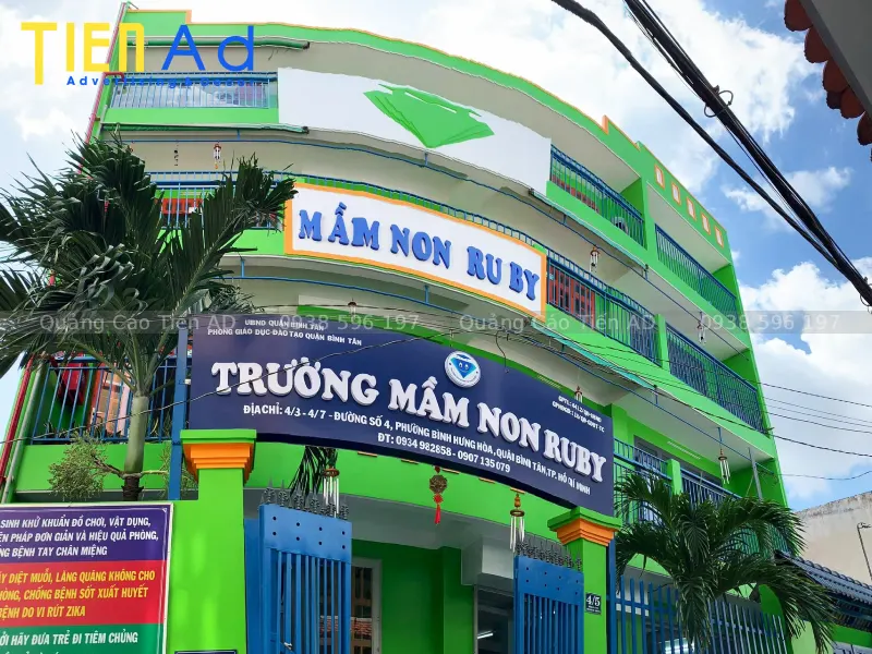 So sánh bảng hiệu alu mica inox tại Quận Bình Tân