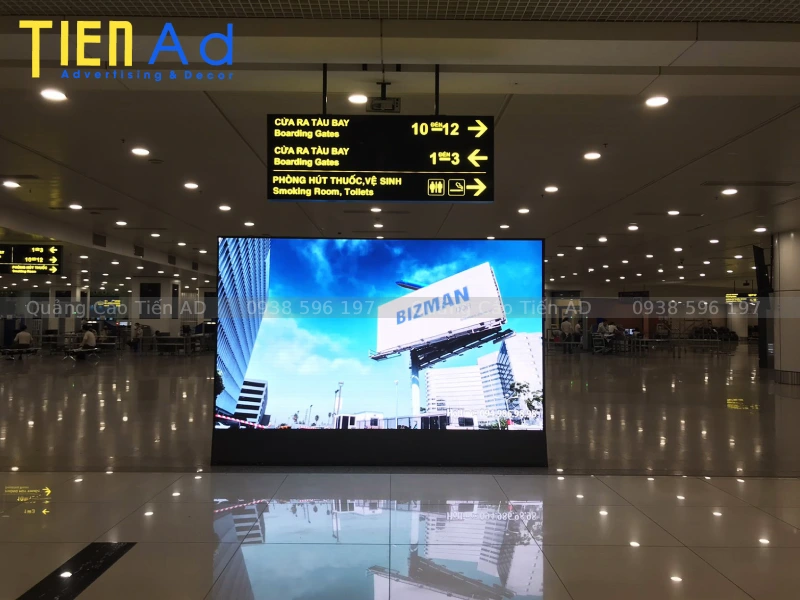 So sánh hộp đèn bạt không gân và hộp đèn bạt có gân