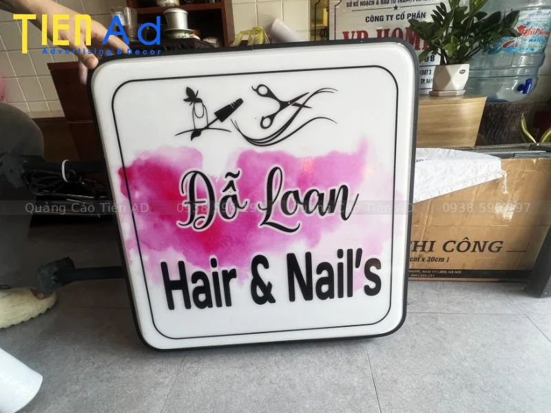 So sánh hộp đèn nail LED và hộp đèn truyền thống
