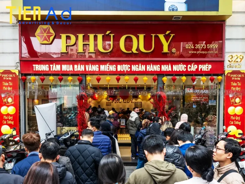 Tại sao dịch vụ làm bảng hiệu Quận 2 đòi hỏi sự sang trọng và tinh tế vượt trội