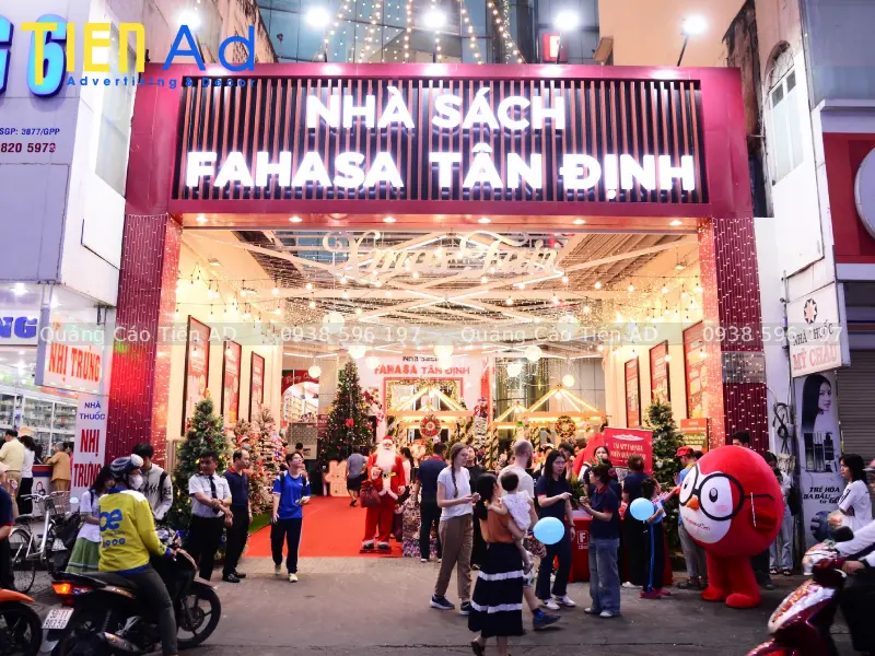 Tầm quan trọng của bảng hiệu đối với nhà sách
