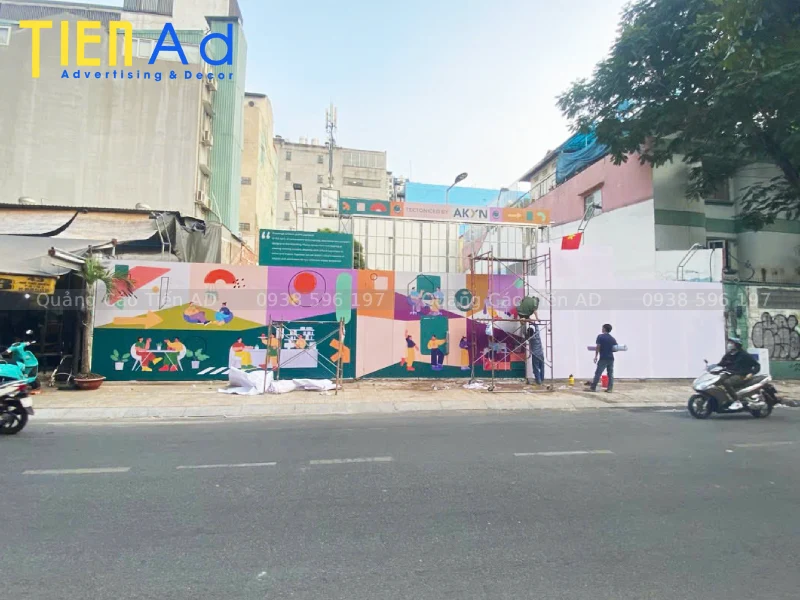 Thi công hoarding cho CĐT AKYN ở Quận 3 - 5