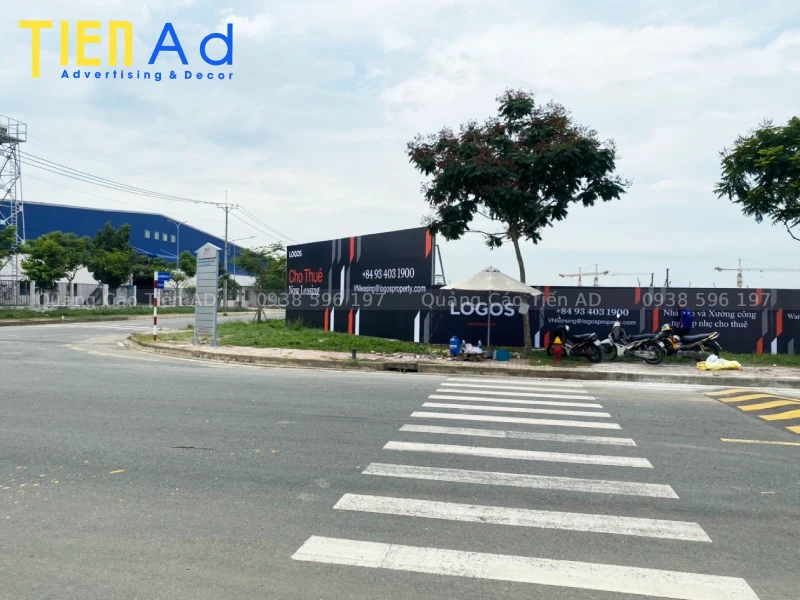 Thi công hoarding cho Logos Ở KCN Củ Chi - 9