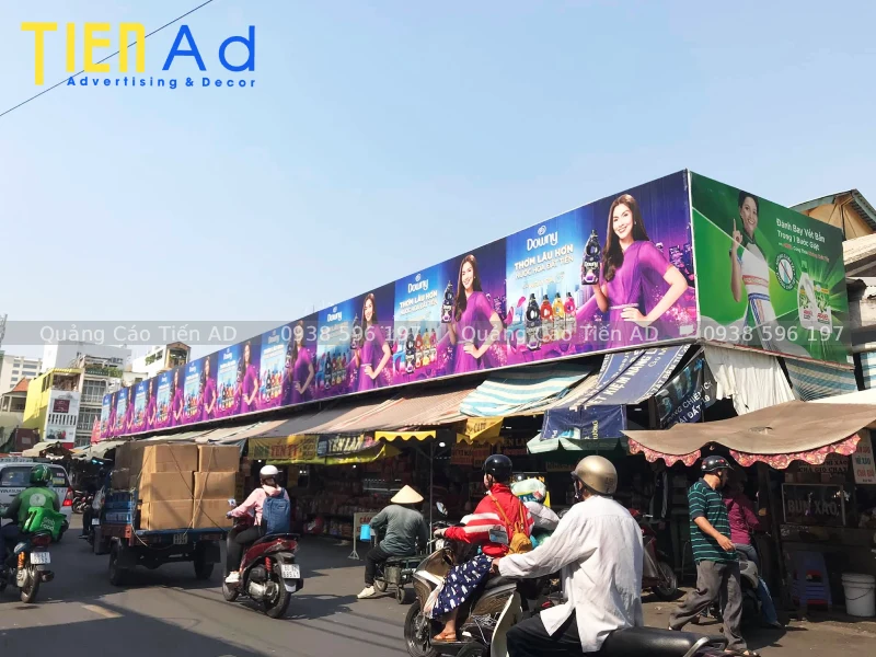 Thi công thay bạt pano chợ cần xử lý bạt cũ như thế nào