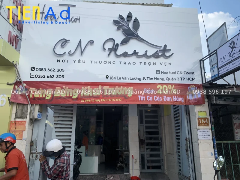 Tiến AD nhận làm bảng hiệu shop hoa tươi theo yêu cầu, giá cạnh tranh tại TP.HCM